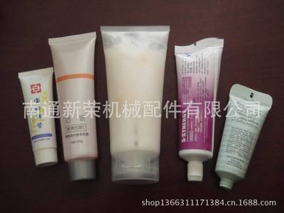 選對(duì)化妝品軟管 從細(xì)節(jié)把控品質(zhì)，借南通新榮機(jī)械配件提升產(chǎn)品體驗(yàn)